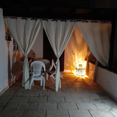 Casa Vacanza Augusto Uggiano La Chiesa Exteriér fotografie