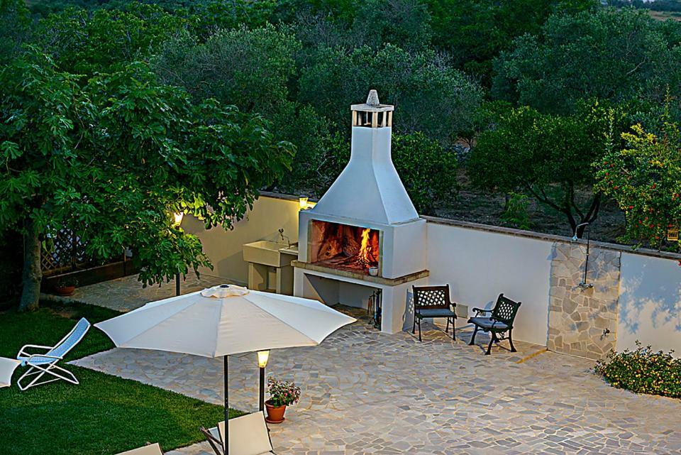 Casa Vacanza Augusto Uggiano La Chiesa Exteriér fotografie