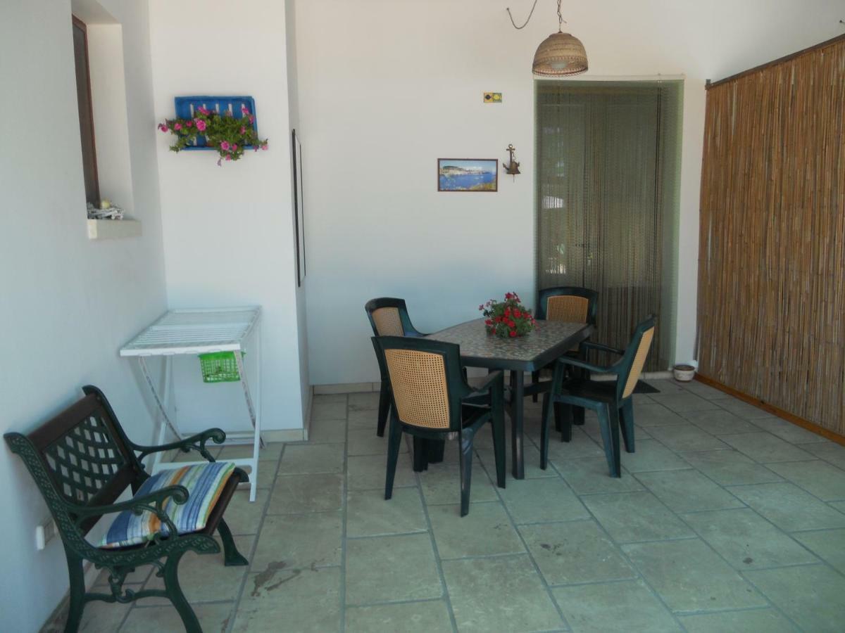 Casa Vacanza Augusto Uggiano La Chiesa Exteriér fotografie