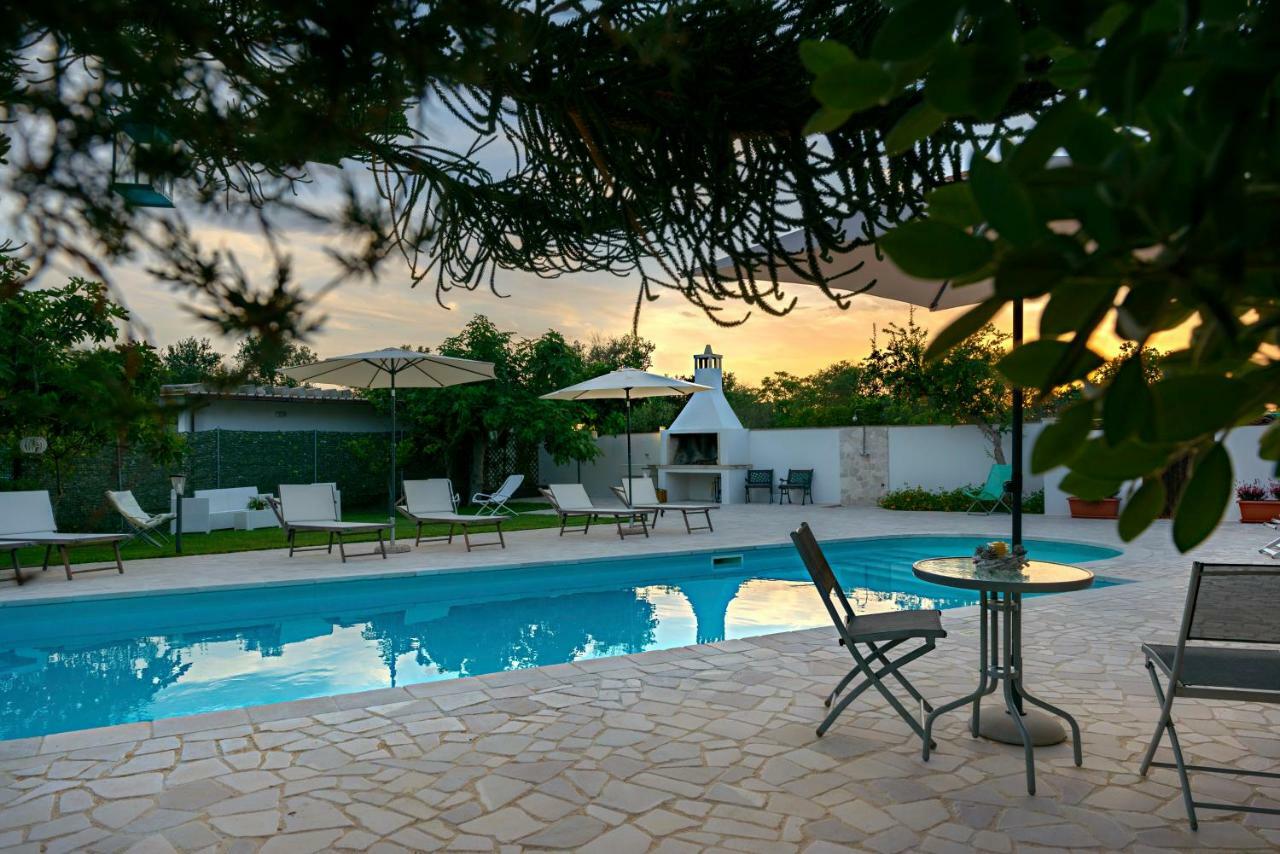 Casa Vacanza Augusto Uggiano La Chiesa Exteriér fotografie